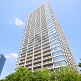 グローバルフロントタワー