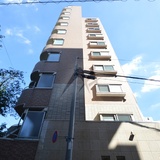 エモシオン中目黒