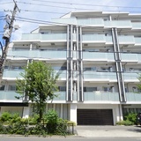 ピアース学芸大学