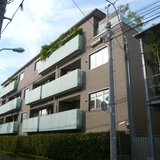 ファミールグラン神宮前