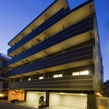 ラクラス学芸大学