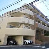 ラグジュアリーアパートメント目黒東山