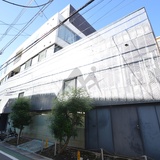 アキューム